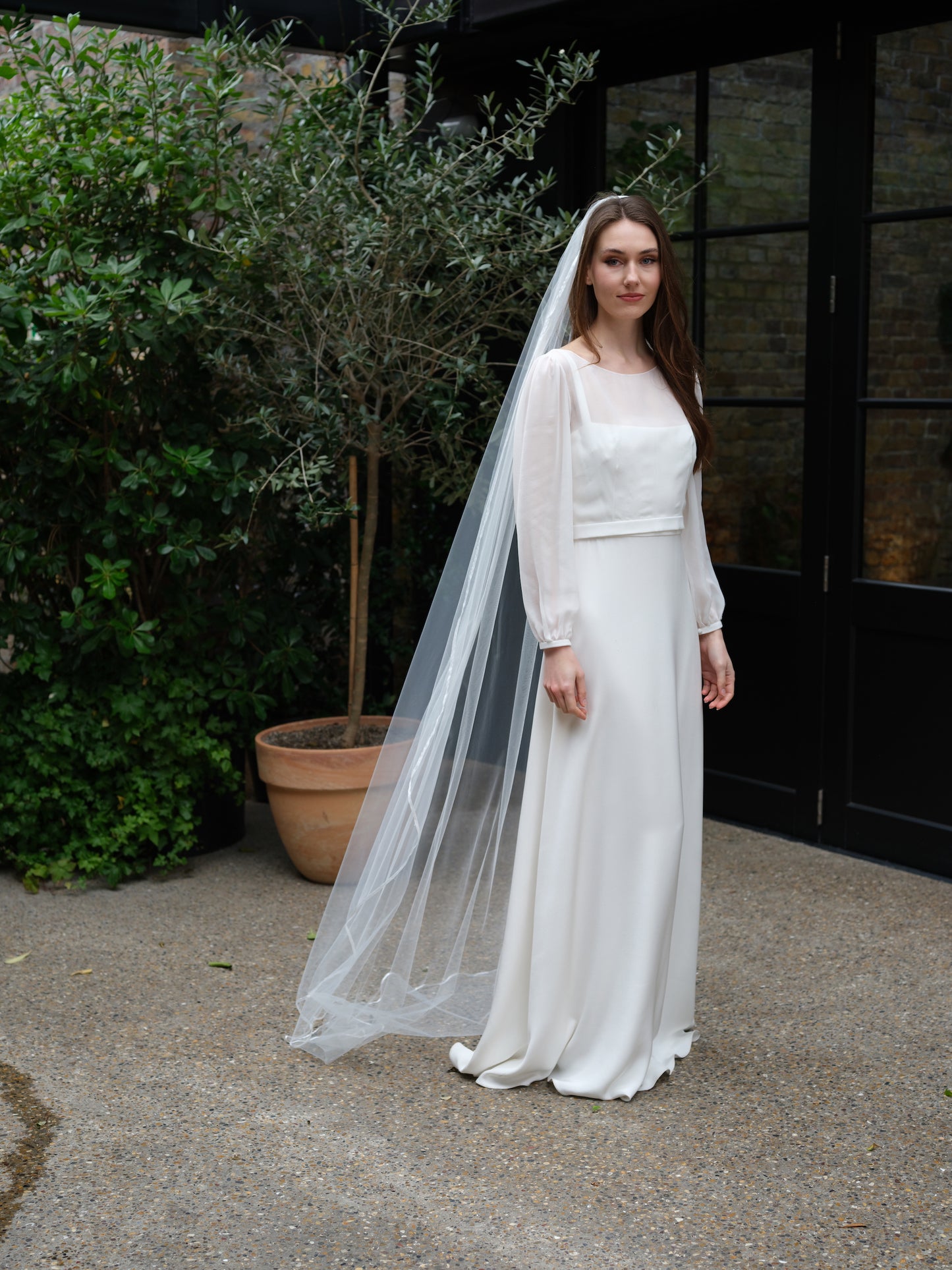 Ferne, Classic Long Bridal Veil