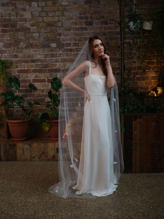 Jasmine Tulle Veil