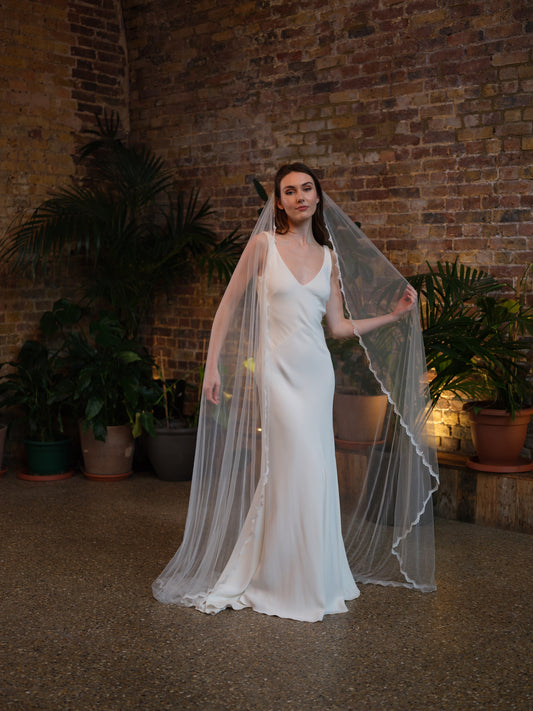 Elizabeth Long Tulle Veil